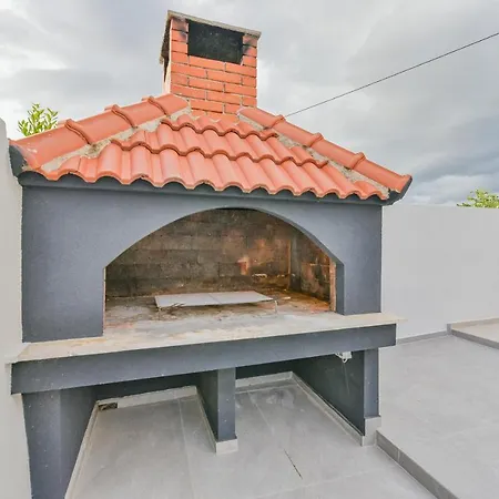 Homena With A Heated Pool